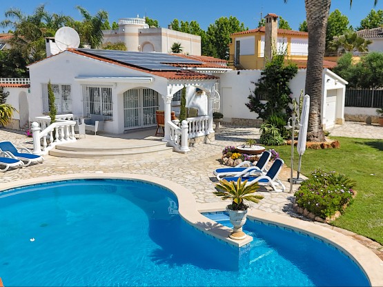 VILLA CARMENCO