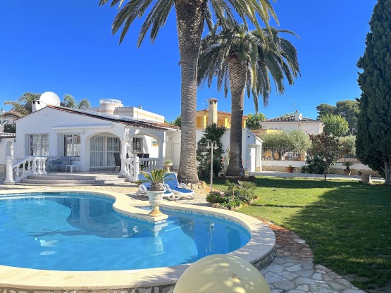 VILLA CARMENCO